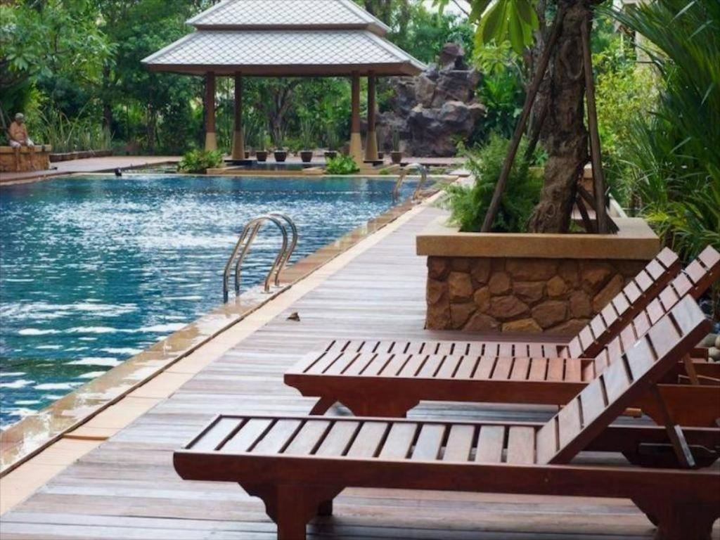 Pattaya City Resort By Harmony Exteriör bild